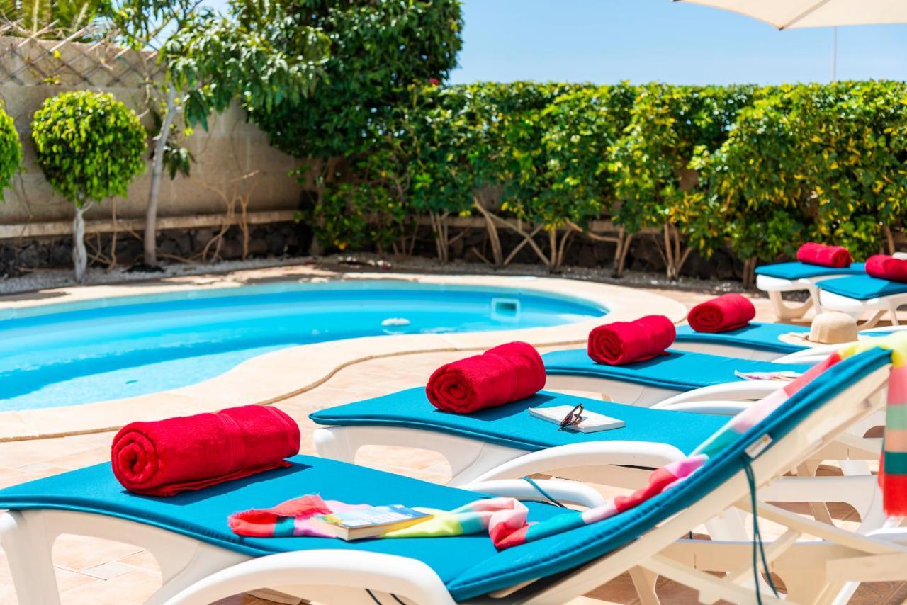 Beautiful Villa Anna With Heated Pool Адехе Екстериор снимка